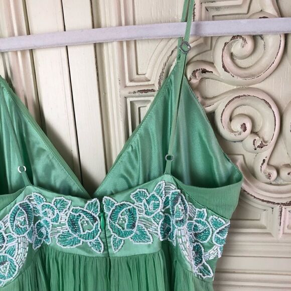 BCBG maxazria green silk beaded Y2K maxi dress - Picture 8 of 8